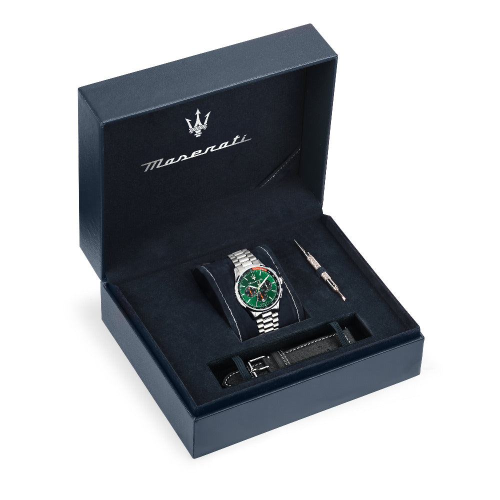 Verpackte sicht mit dem geschenktem Lederarmband und der Edelstahluhhr Maserati Sorpasso